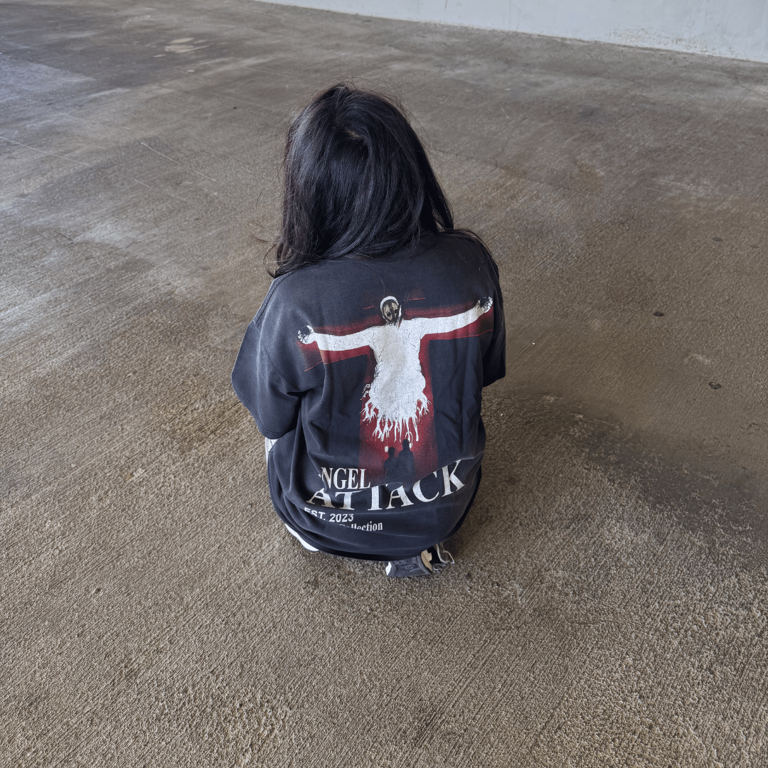 SECOND ANGEL LILITH TEE