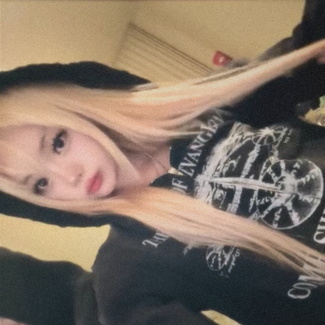 TREE OF LIFE CROPPED ZIP-UP HOODIE